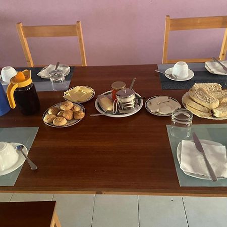 Bed and Breakfast Casa Ze & Sonia Portela Екстер'єр фото