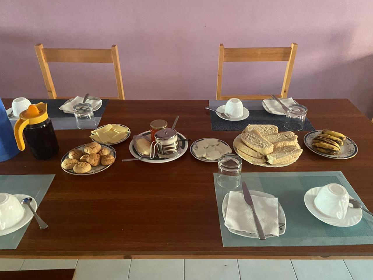 Bed and Breakfast Casa Ze & Sonia Portela Екстер'єр фото